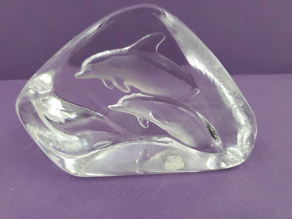 Mats Jonasson Lead Crystal  2 Dolphins Sculpture  Paperweight Sweden Signed