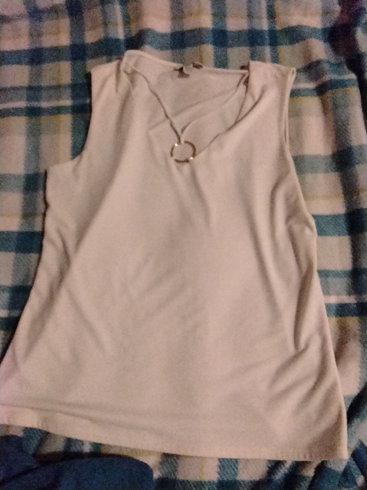 Carmen Marc Valvo Silk Tank Top Size Medium Sleeveless Blouse