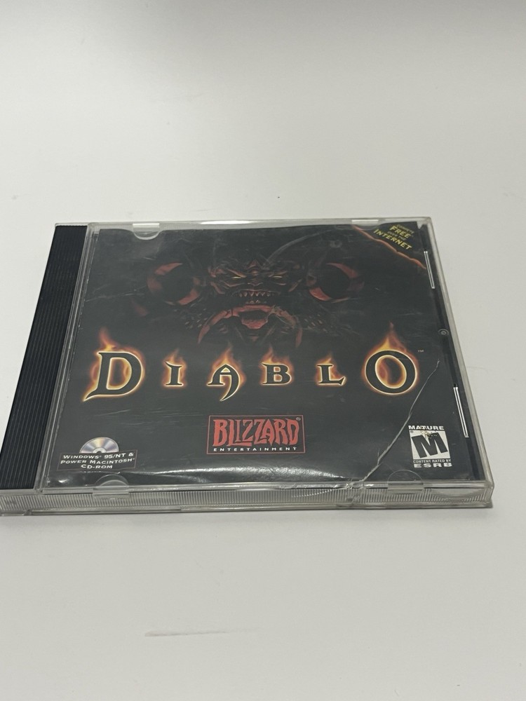 Diablo Game of the Year Edition PC/Mac, 1998, Blizzard Disk Only