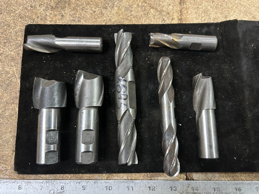 MACHINIST  TOOL LATHE MILL Machinist Lot of End Mills Rr
