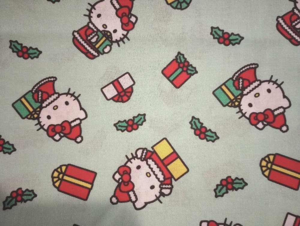 sanrio hello kitty christmas fun fabric 11 inch by 11 inch 1pc new