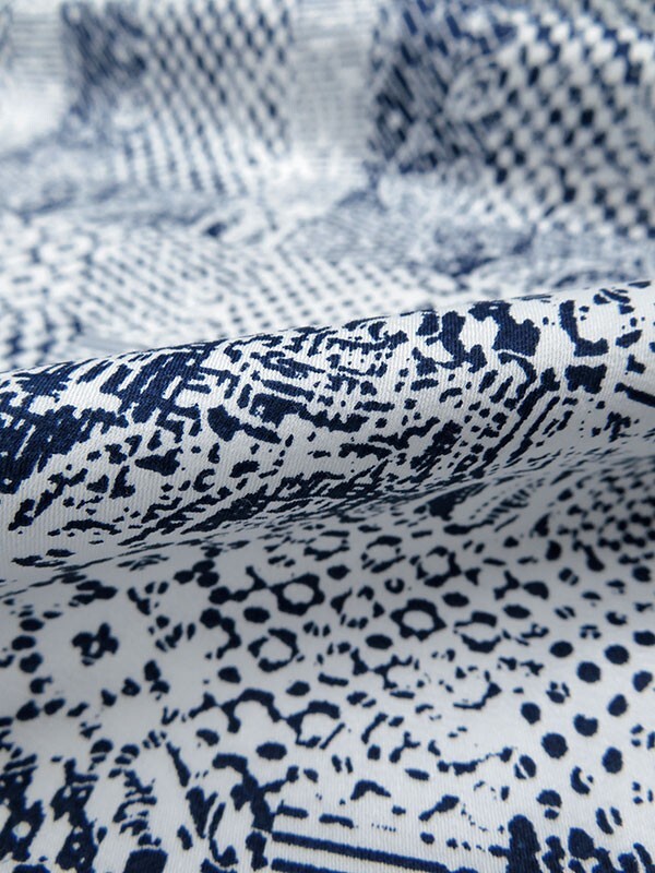 Navy & white abstract paisley grid cotton sateen shirting fabric 2.6 yards-image