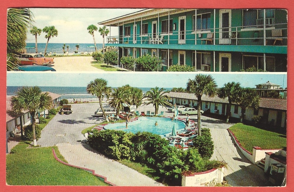SEA SPRAY MOTEL, DAYTONA BEACH, FLA. – Swimming Pool – 1950s Postcard