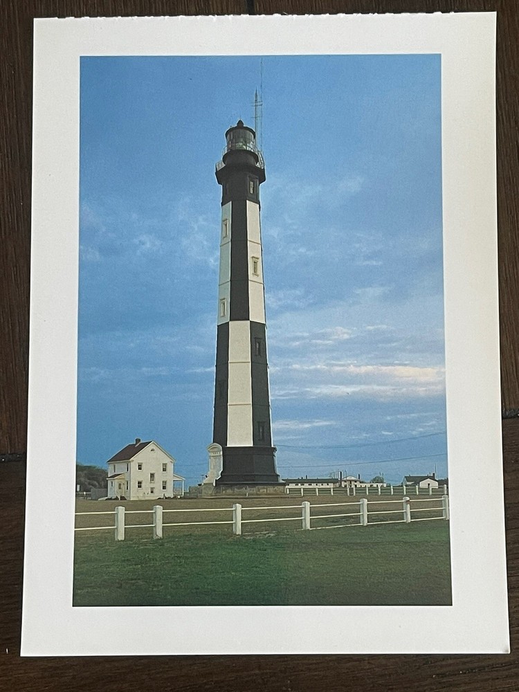 POSTCARD- LIGHTHOUSE, VIRGINIA, VIRGINIA BEACH, CAPE HENRY LIGHTHOUSE