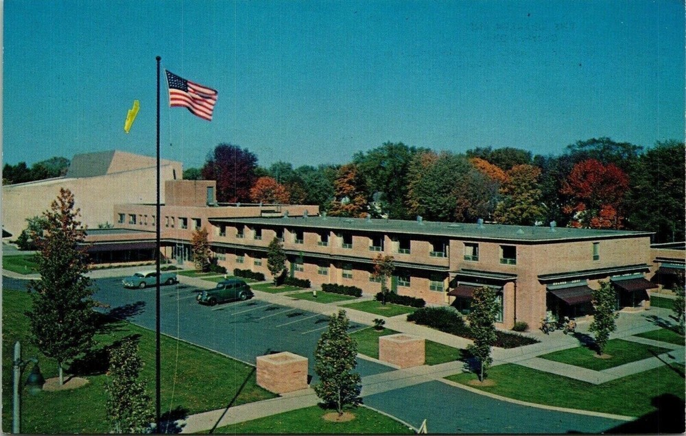 Oberlin Inn Ohio OH Birds Eye View Postcard VTG UNP Vintage Old Car US Flag