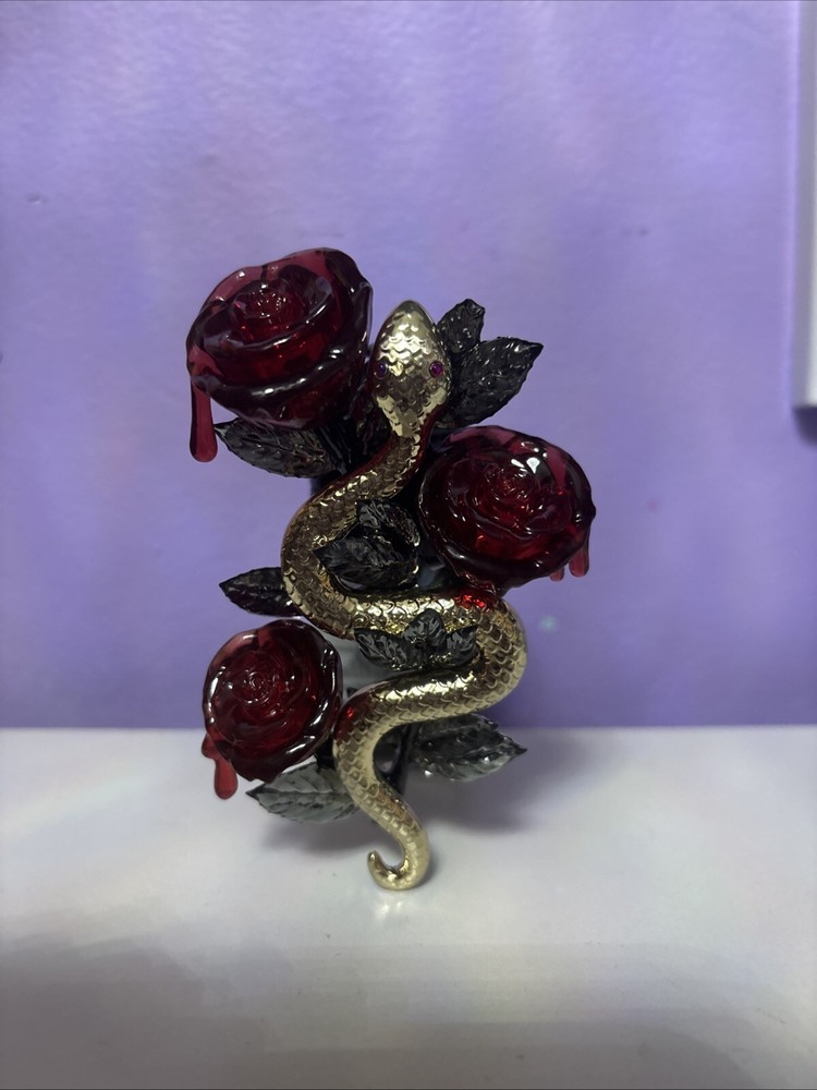 Bath & Body Works Snake & Roses Wallflower Plug In