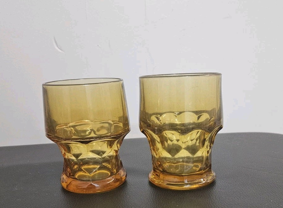 Vintage LIBBEY Set of 2 Georgian Honeycomb Amber Glass Tumblers Glasses 4