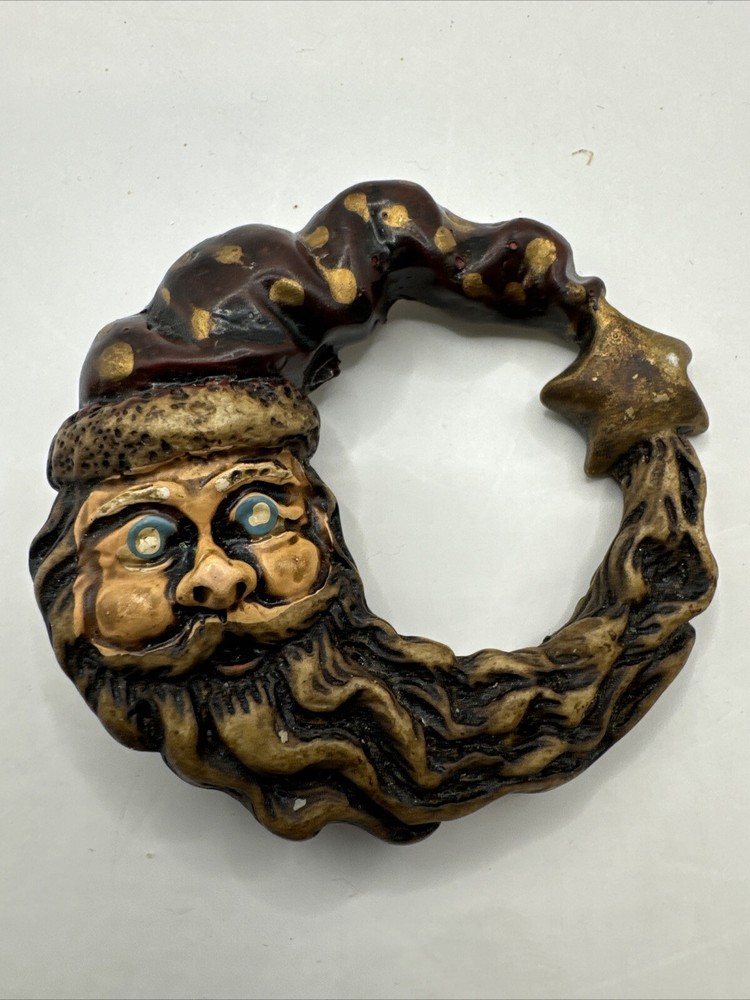 Vintage Folk Art   Santa Claus Christmas Xmas Winter Crescent Moon Brooch Pin