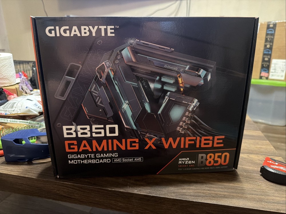GIGABYTE B850 GAMING X WIFI 6E - AMD AM5 ATX Motherboard