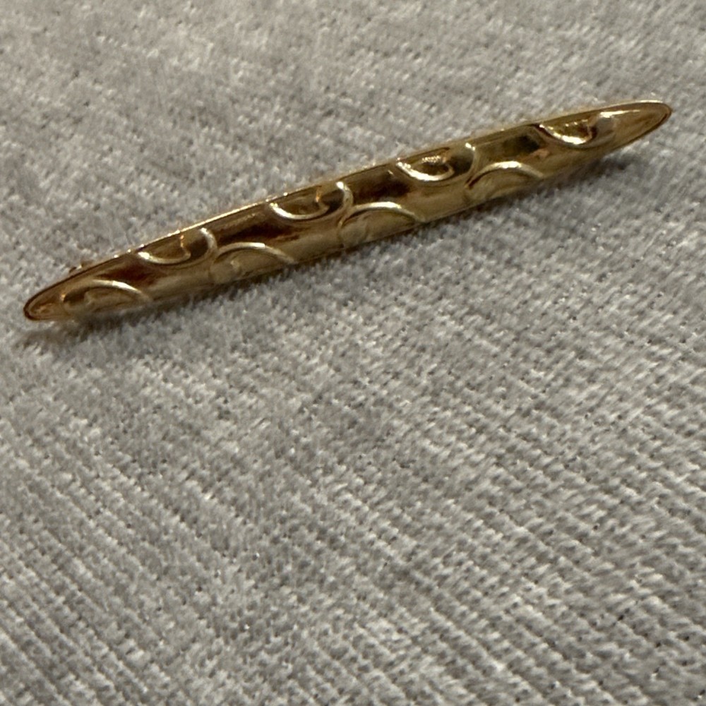 VTG Victorian Scroll Gold Tone Flower Scarf Lingerie Bar Pin Brooch