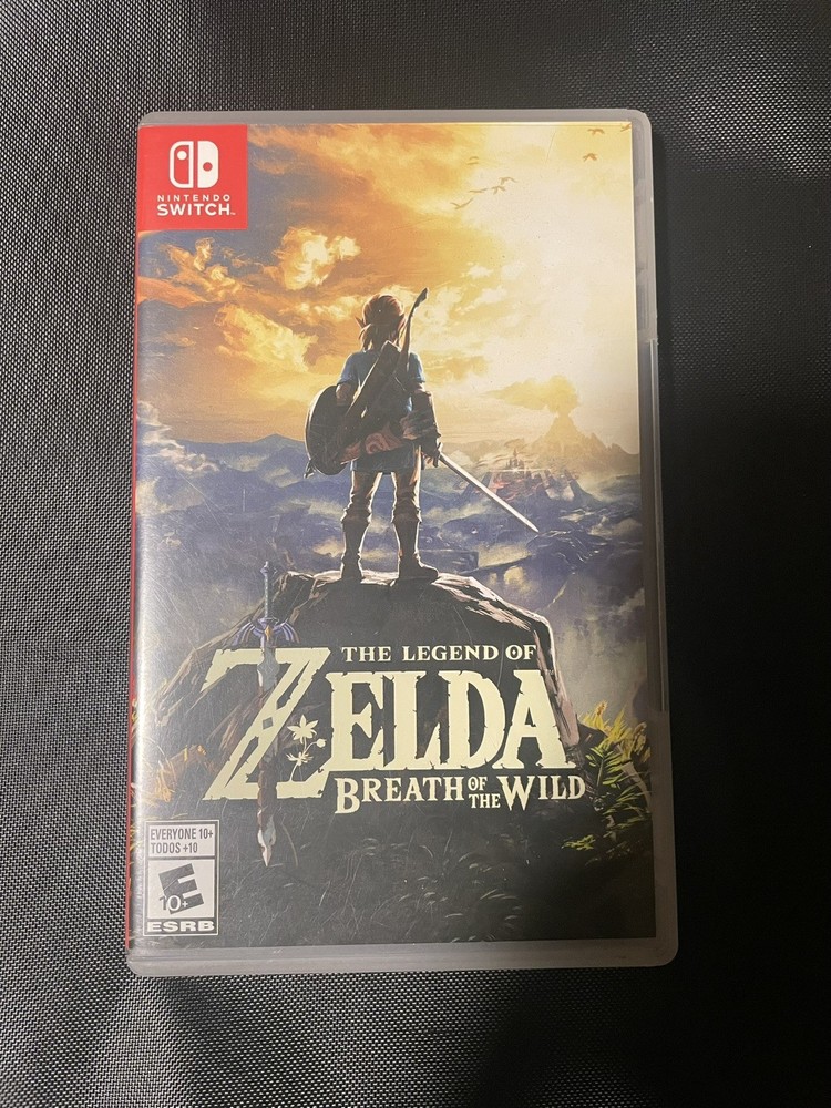 The Legend of Zelda: Breath of the Wild - Nintendo Switch. Game and Case