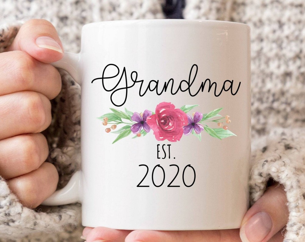 Grandma Est 2020 Mug Coffee Mug For Grandma To Be Gift Mug Grandma Reveal Gift
