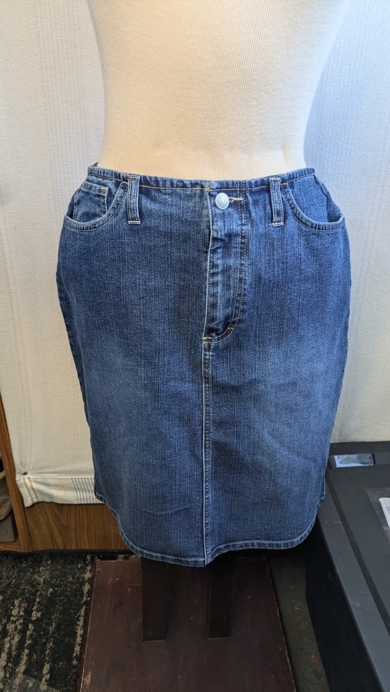 Gloria Vanderbilt Denim Skirt Womens Vintage Size 6
