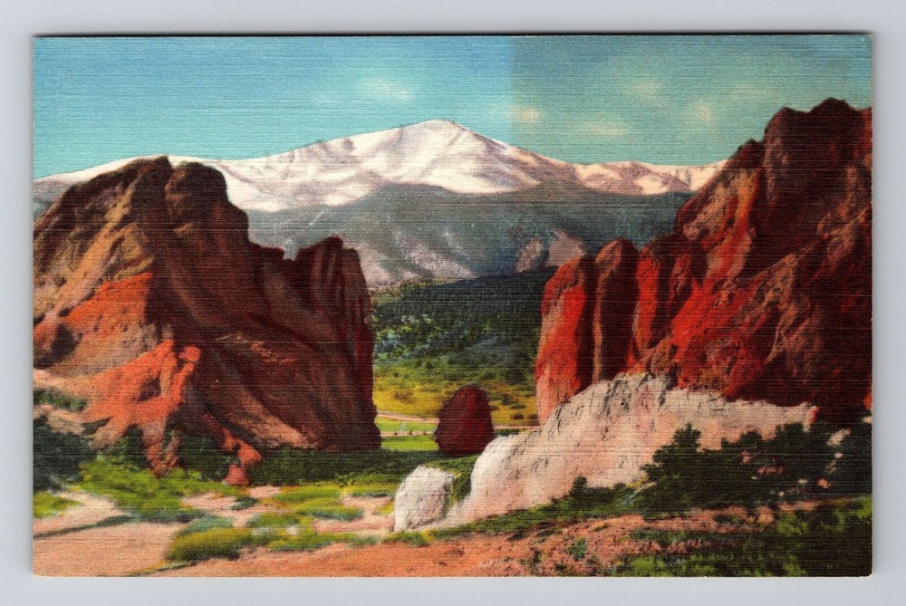 Garden the Gods CO-Colorado, Pikes Peak & Gateway, Vintage Postcard