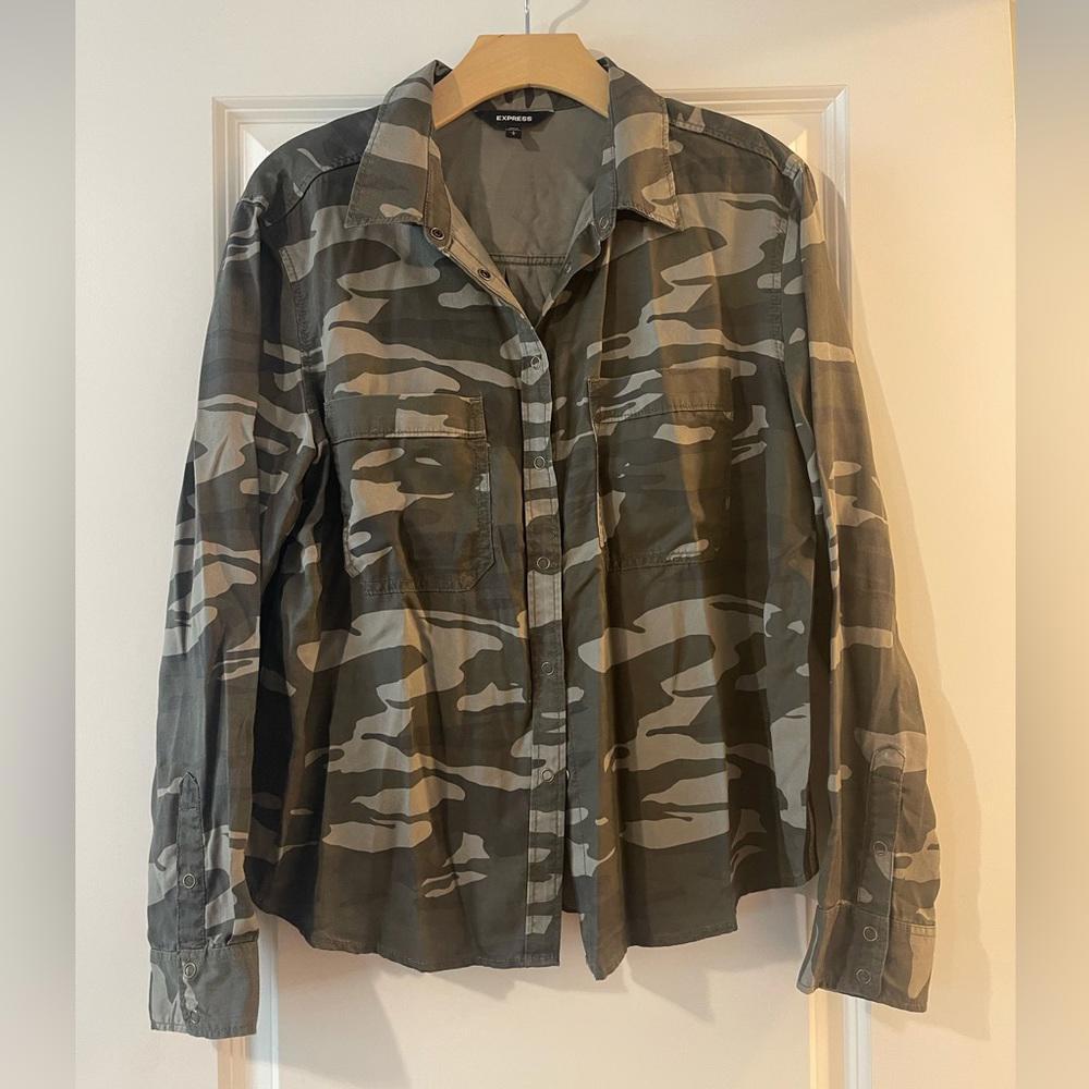 Camo Print Express Women's Casual Top