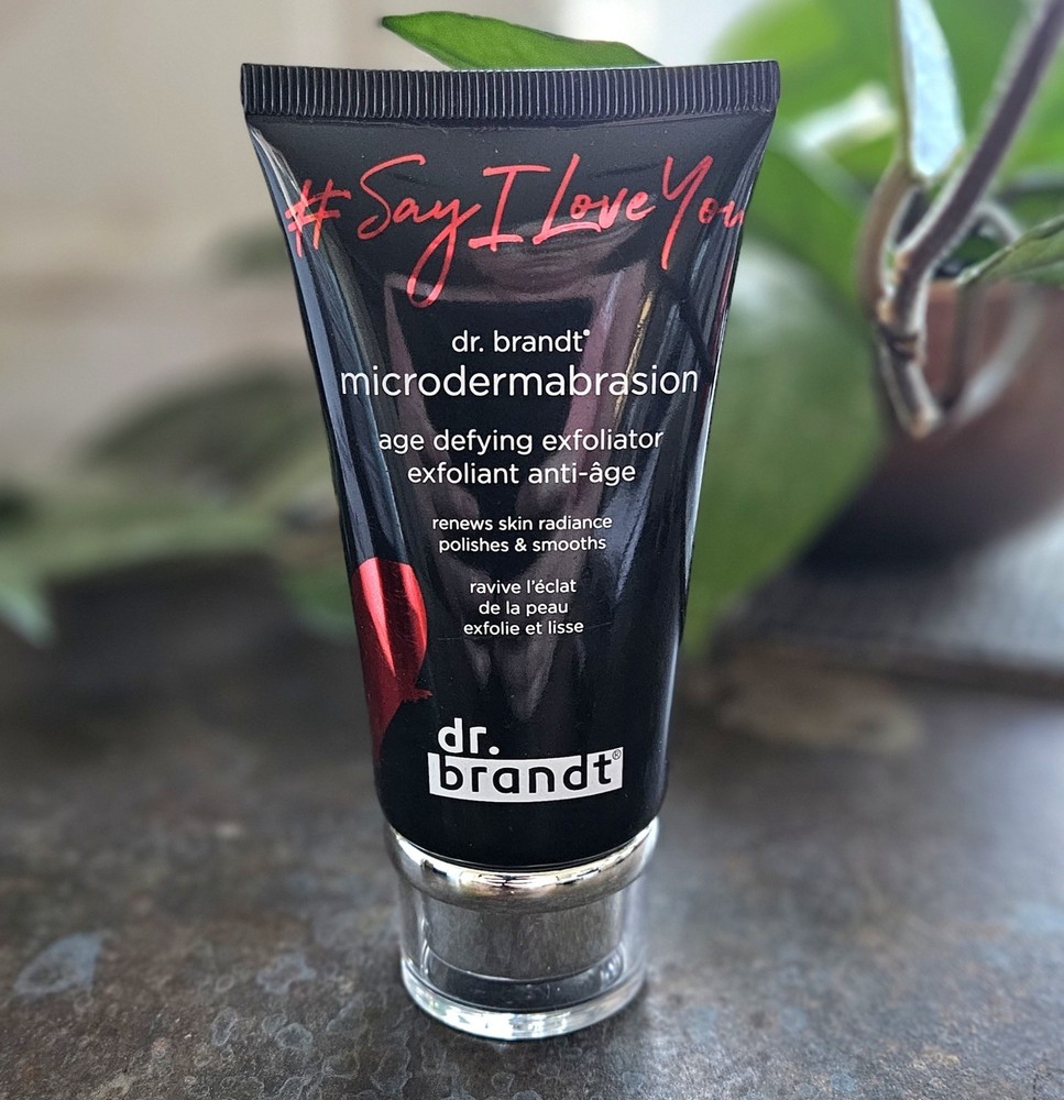 Dr. Brandt Skincare Microdermabrasion  Age-Defying Face Exfoliator Renews 2 Oz