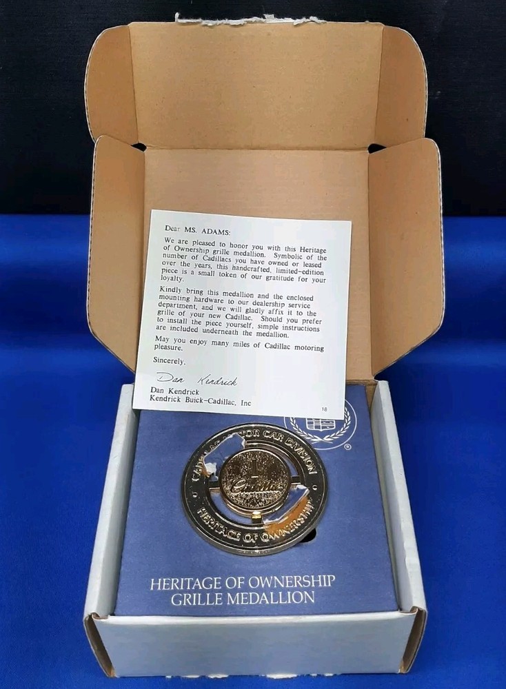 Cadillac Motor Car Division Heritage of Ownership Grille Medallion I New In Box