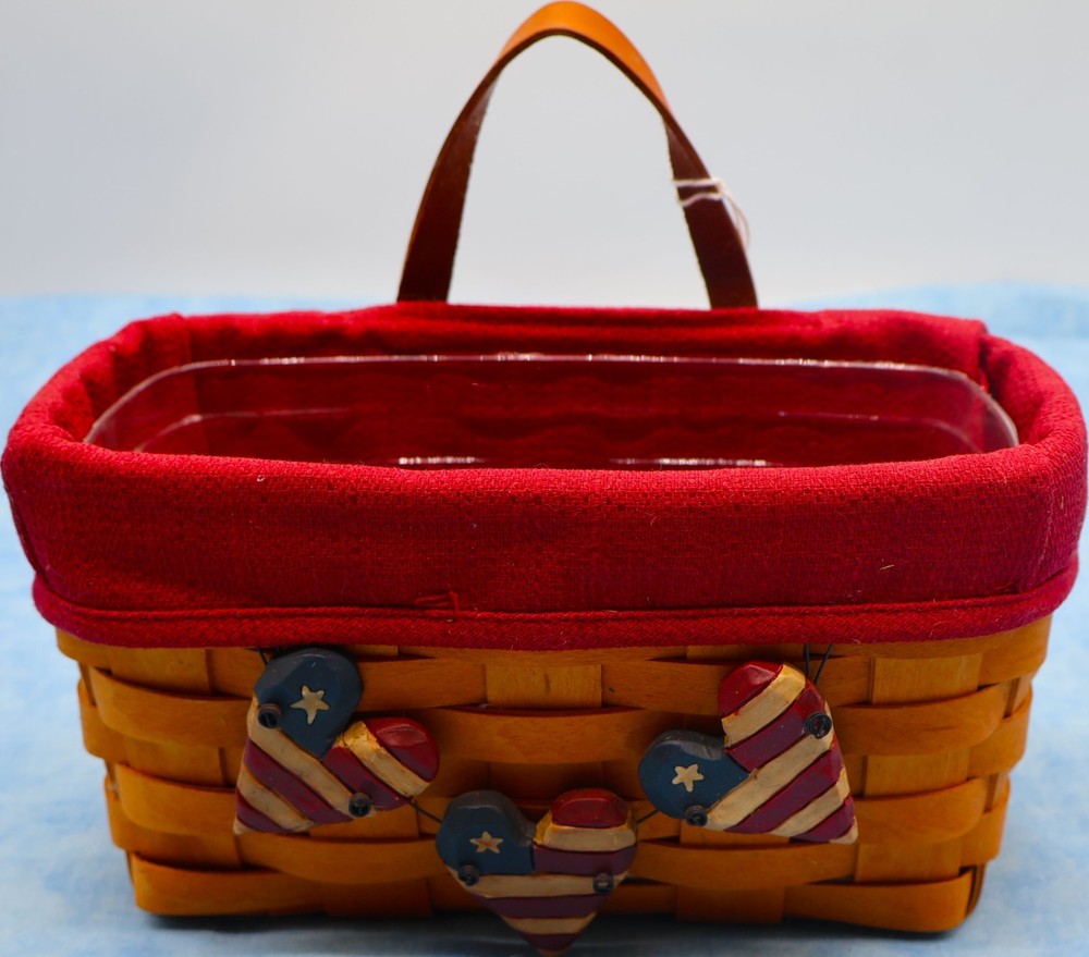 Longaberger 2003 Medium Key Basket 1100 Liner Protector Hearts