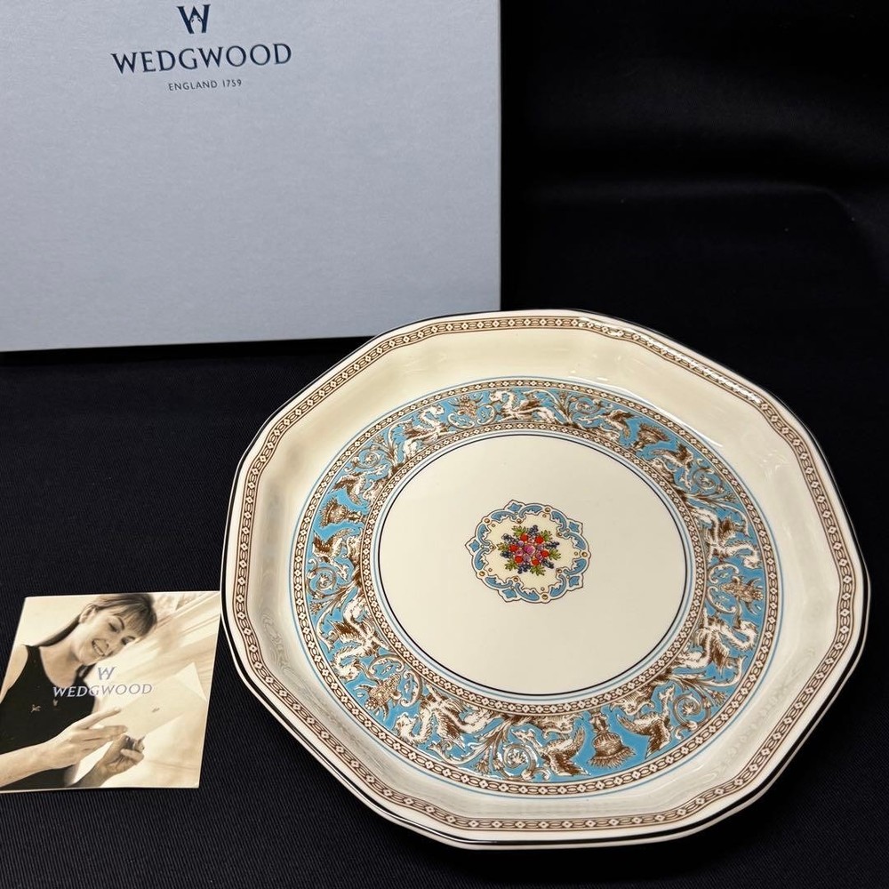 Wedgwood Florentine Turquoise Octagonal Dish 24cm Bone China Used