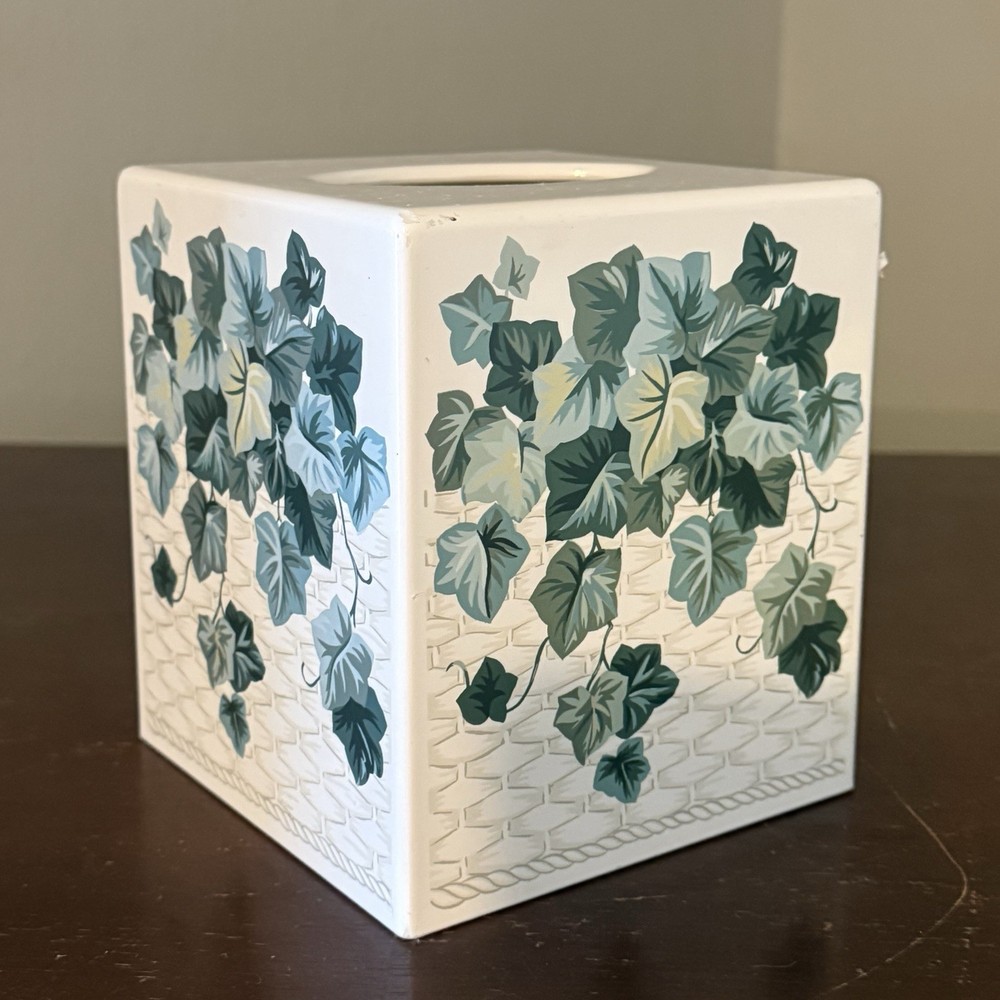 VTG Springs Ivy Arbor Tissue Box Cover White Green Vines Lattice Design Cottage