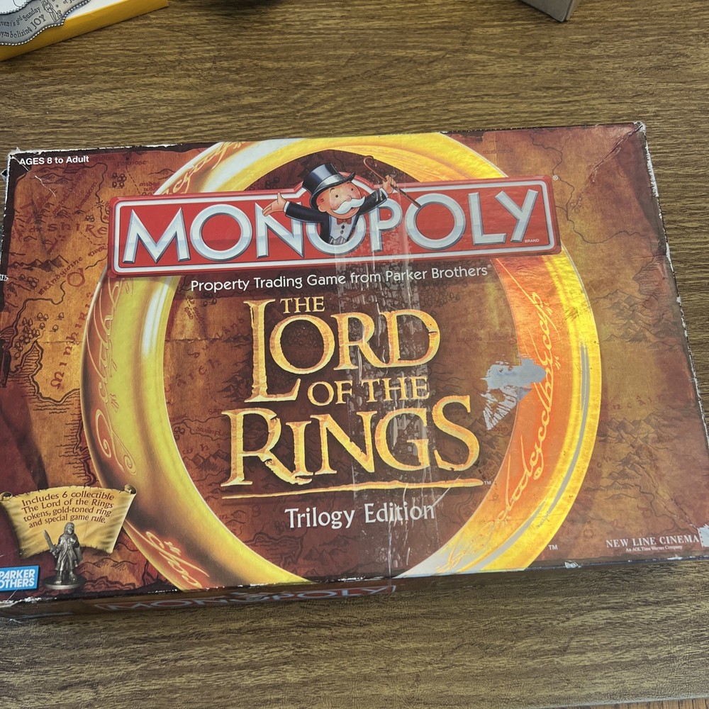 Monopoly The Lord of the Rings Trilogy Edition 2003 Hasbro 100% Complete w/ Ring