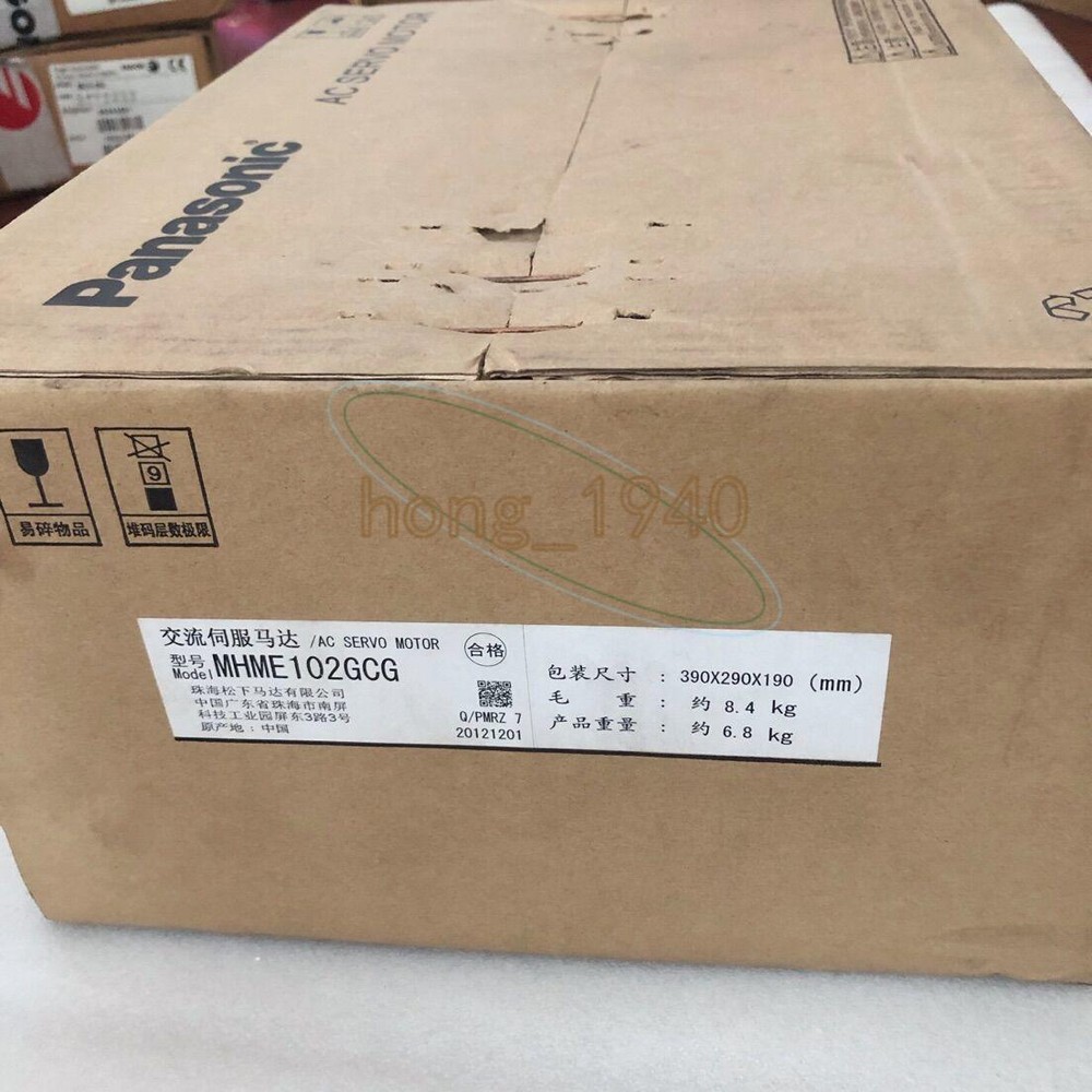 1Pc Panasonic Servo Motor Mhme102Gcg New