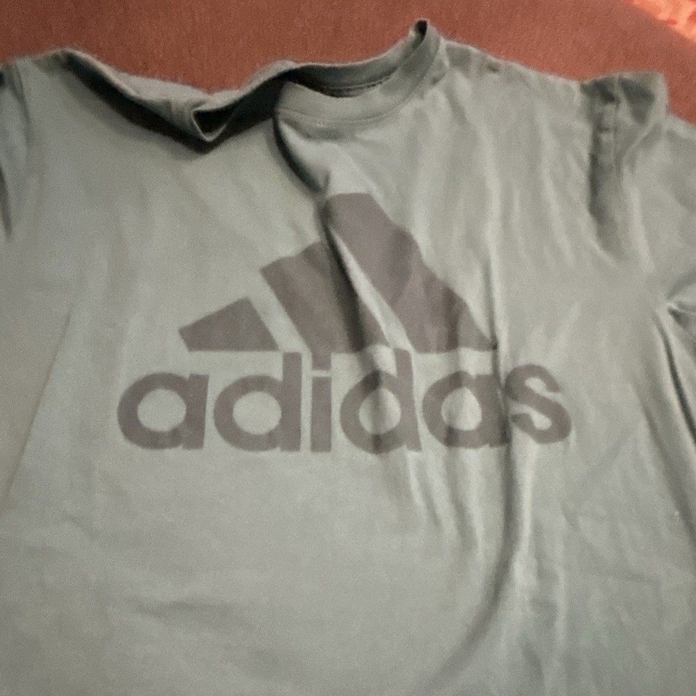 adidas Men's Gray L Graphic Logo Crew Neck Short Sleeve T-Shirt Tee
