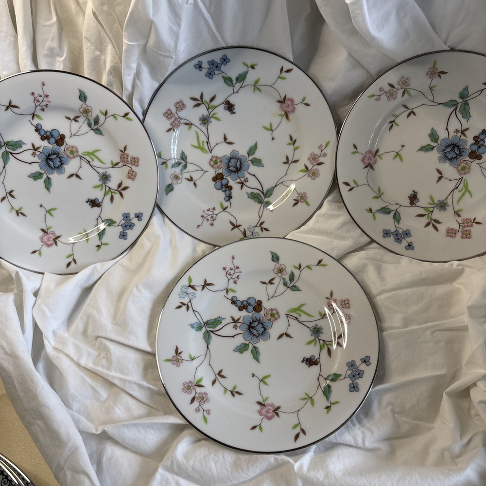 Noritake Biltmore Four Plates Bread / Butter Or Dessert Plates Vintage platinum