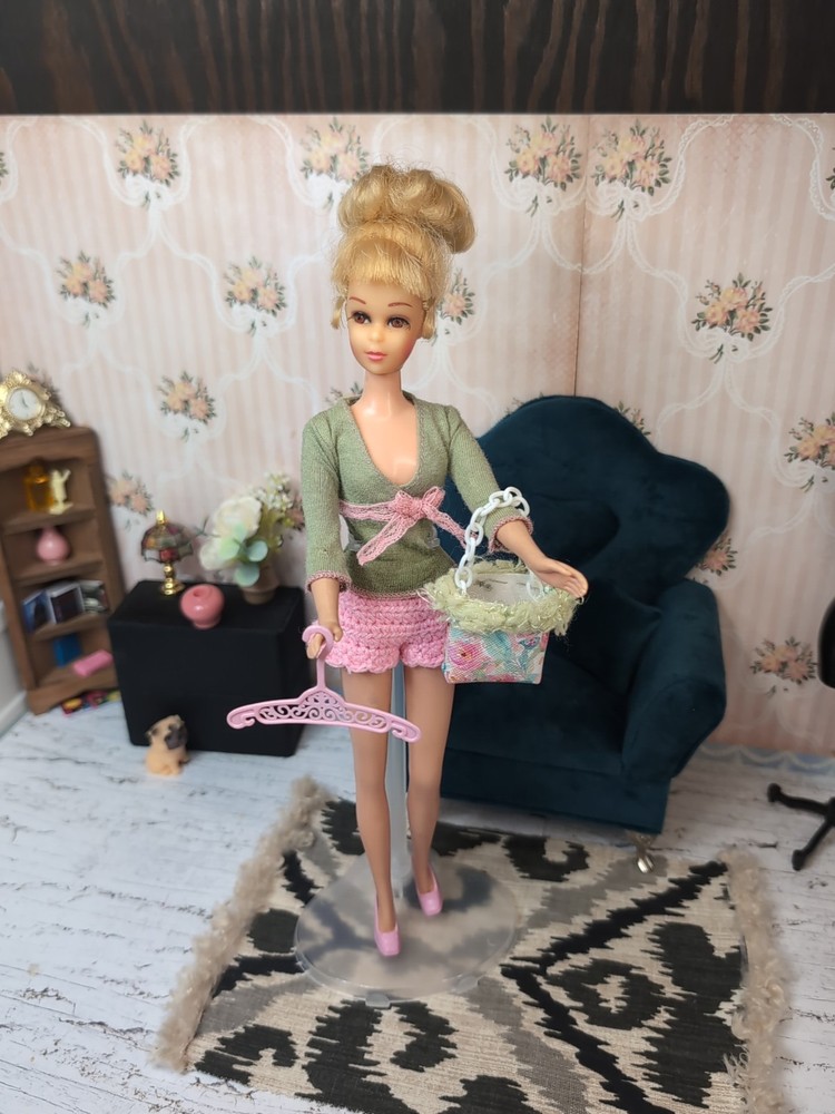 Vintage Barbie / Francie Clone Outfit - Top, Shorts, Custom Bag,  Shoes, Hanger