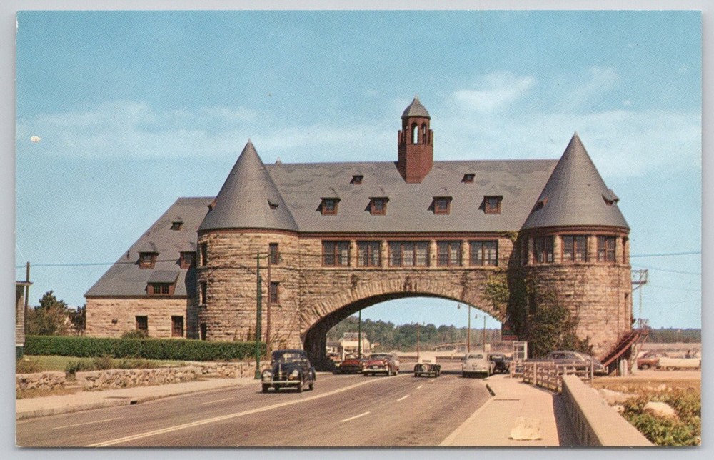 Old Casino Arch Narragansett Pier RI Vintage Plastichrome Postcard 1950s