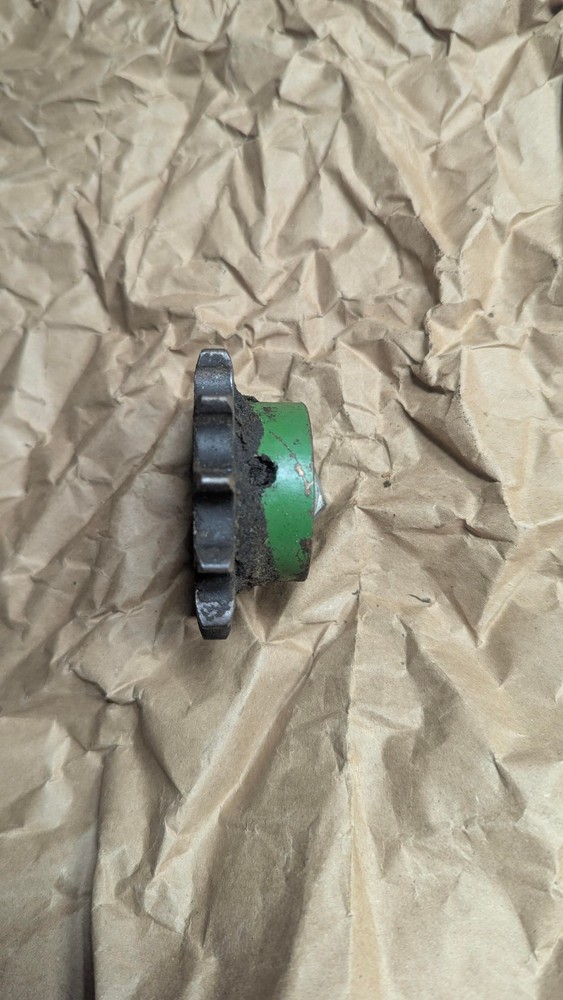 John Deere E19123 Feeder Drive Gearcase Chain Sprocket