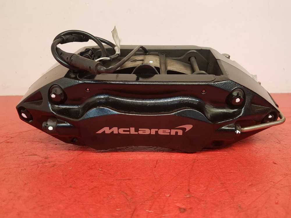 2017 MCLAREN 570GT 3.8L PETROL PASSENGER SIDE FRONT BRAKE CALIPER