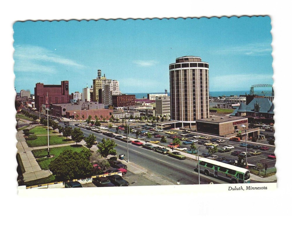 Downtown Duluth MN vintage postcard unposted
