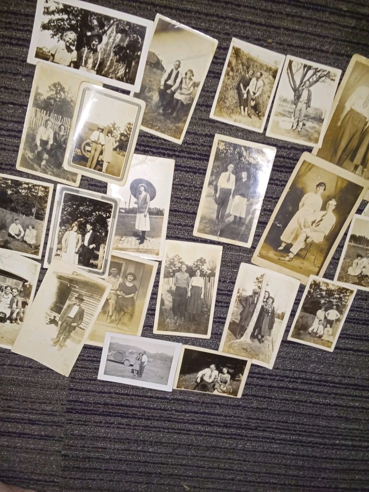 Vintage Snapshot Photo 1920s, Flapper Women ~ Depression Era ~ Dapper Men , Cars