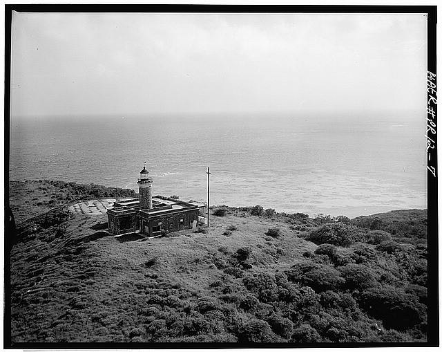 7. Aerial view looking south - Faro Isla de Culebritas, South side Isla