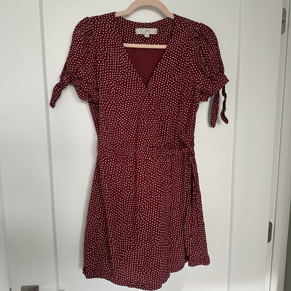 LOFT Red White Polka Dot Short Sleeve V-Neck Tie Waist Romper Size S