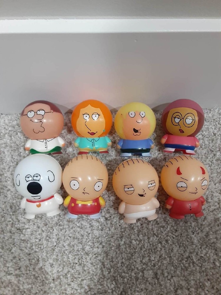 Family Guy 2013 Buildable Capsule Vending Machine Figures Complete Set of 8