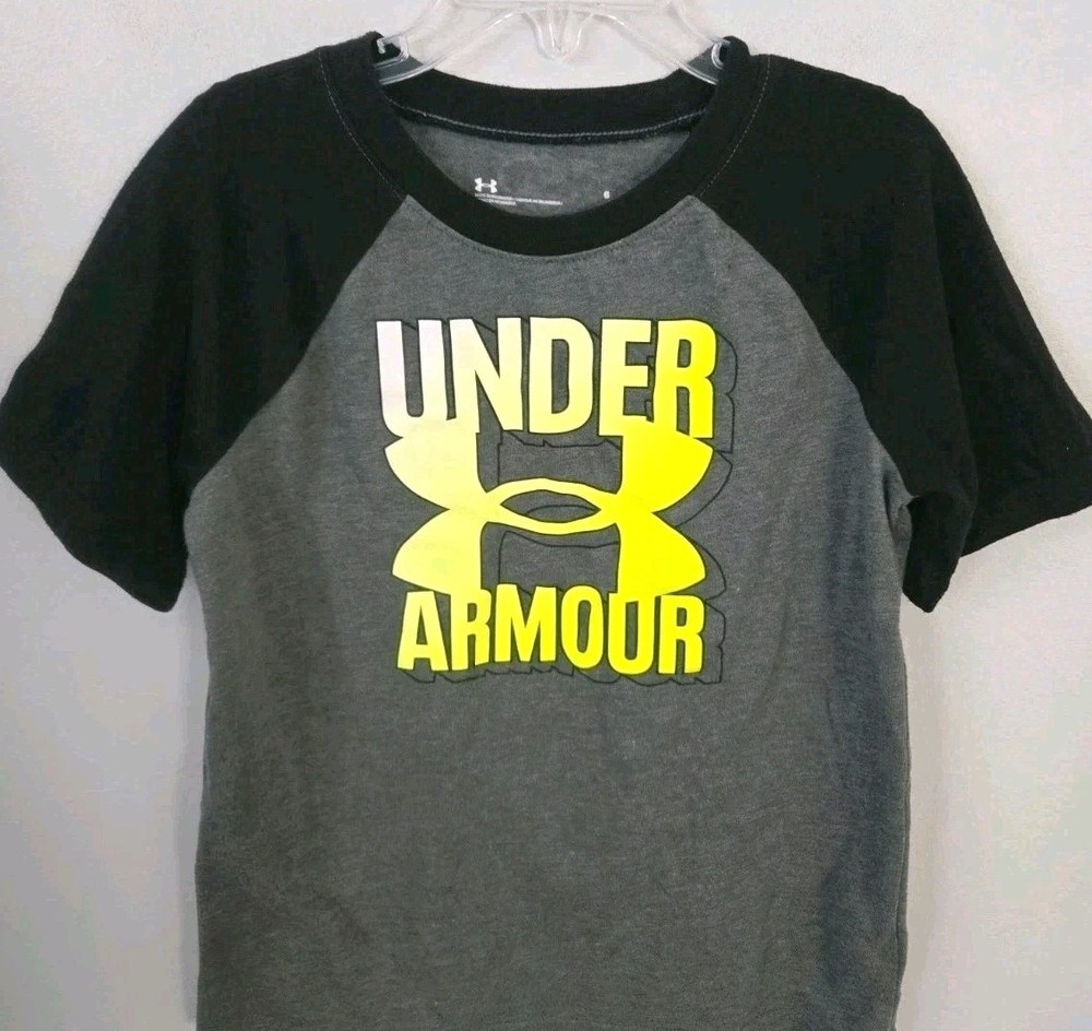 Under Armour Boys Shirt Size 6 Gray Black Short Sleeve Athletic Logo Tee Youth