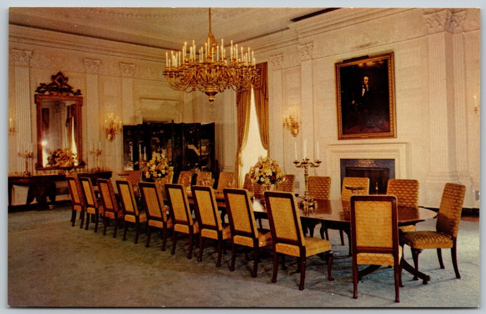 Unposted White House State Dining Room Washington DC Historic VINTAGE Postcard