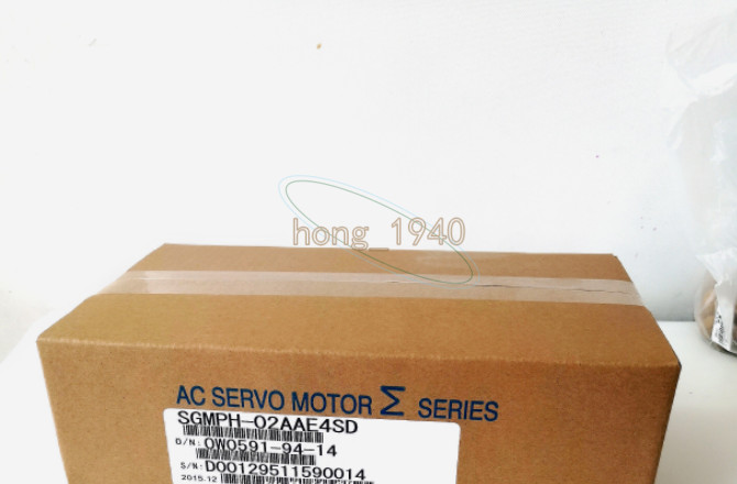 1PC NEW Yaskawa servo motor SGMPH-02AAE4SD