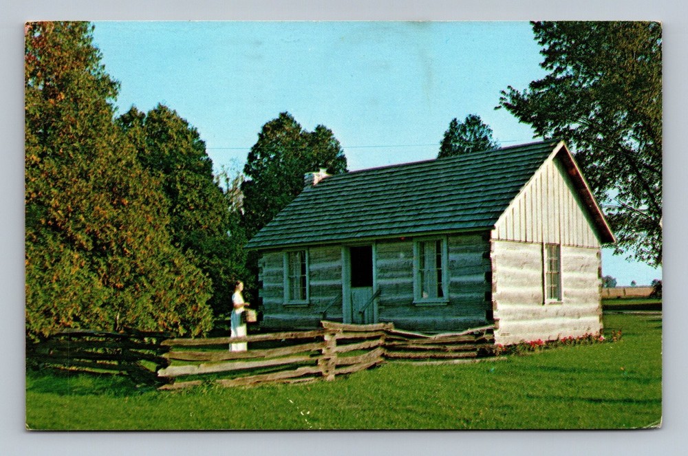 Vintage Galloway House Museum Pioneer Log Cabin Postcard Fond du Lac WI