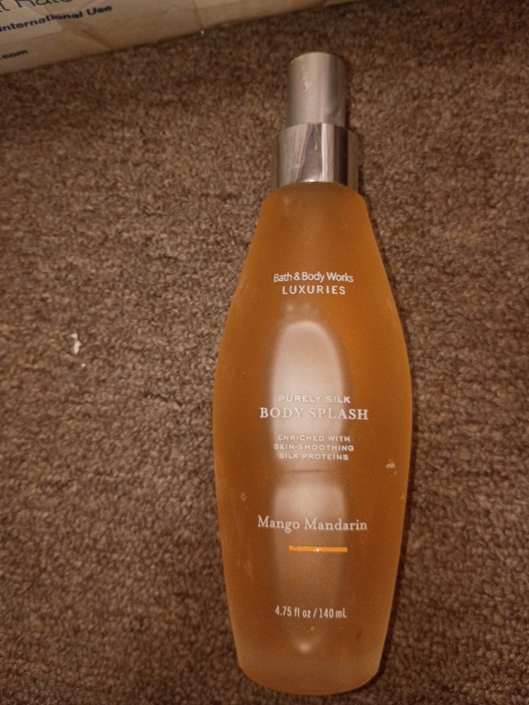 Bath And Body Works Purely Silk Body Splash Mango Mandarin