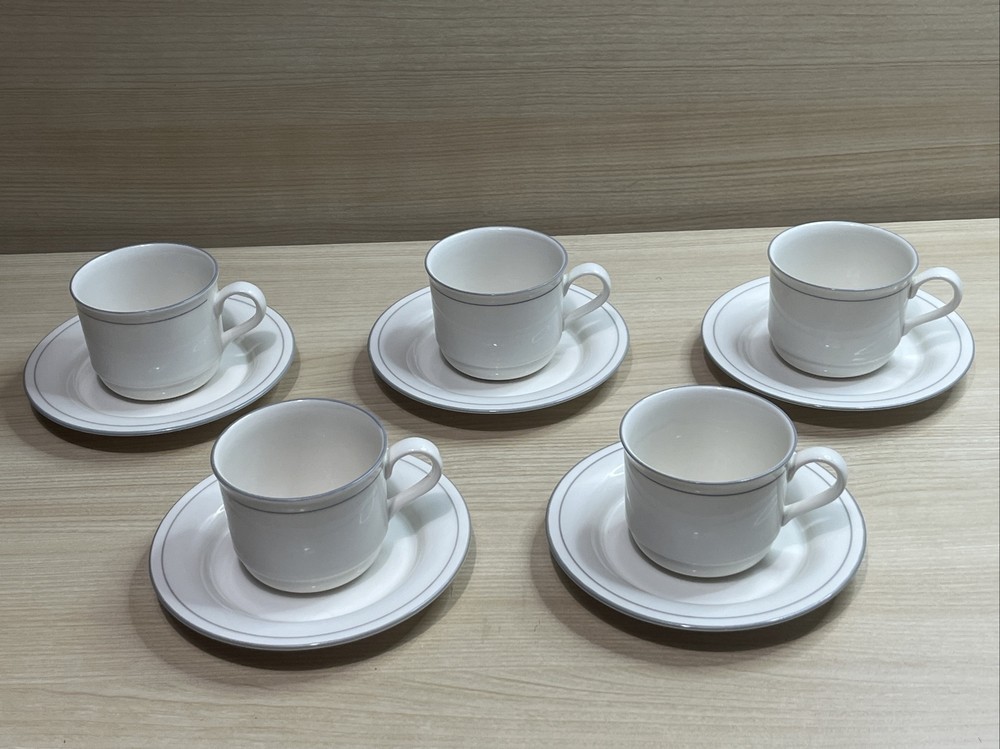 Lenox Chinastone For the Grey Patterns Stripe 5 Saucers 5 Coffee Cups Mugs
