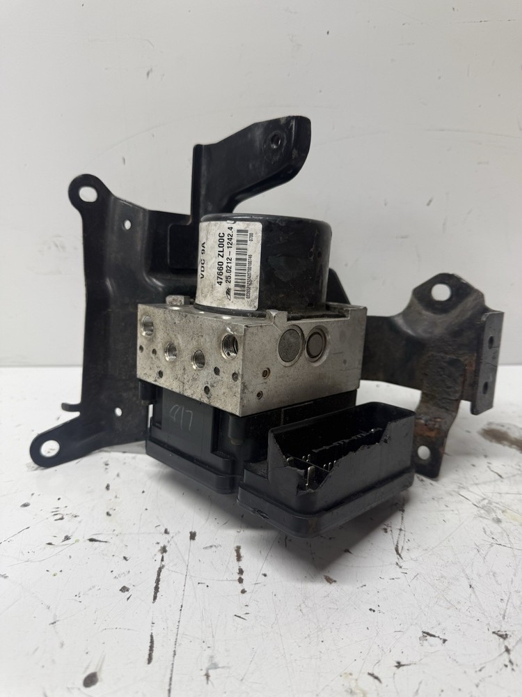 2009-2011 Pathfinder Xterra ABS Brake Pump Module 47660-ZL00C OEM 4272