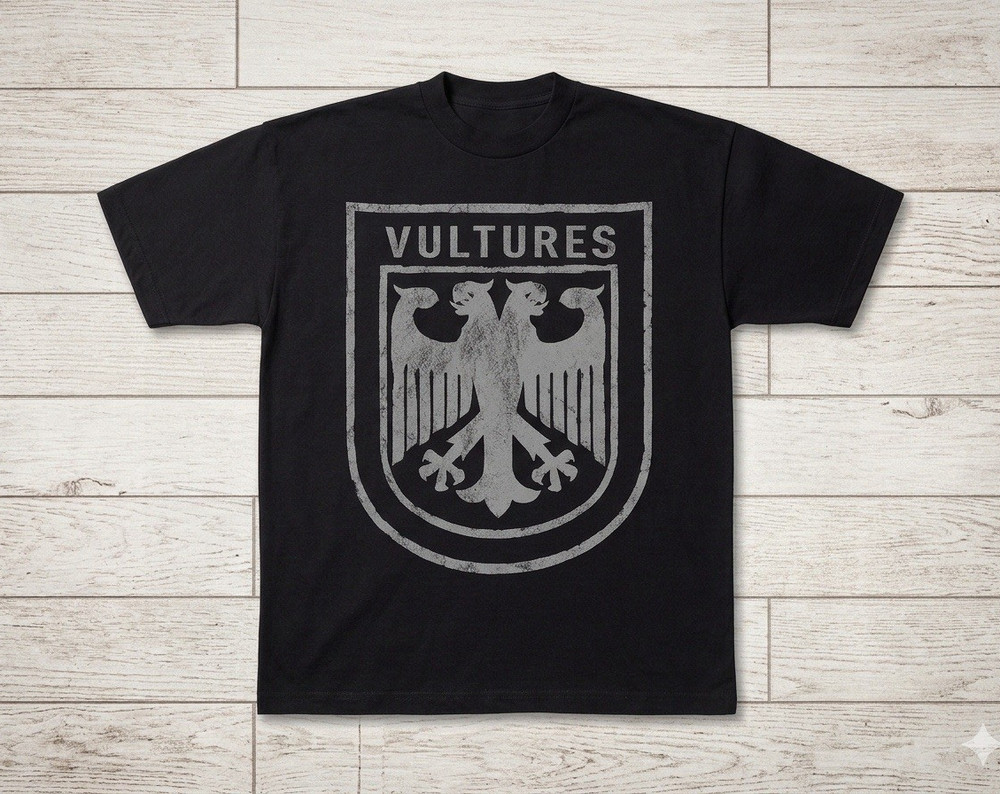 Vultures Graphic Print T-Shirt Men's L Black Crew Neck Short Sleeve Music