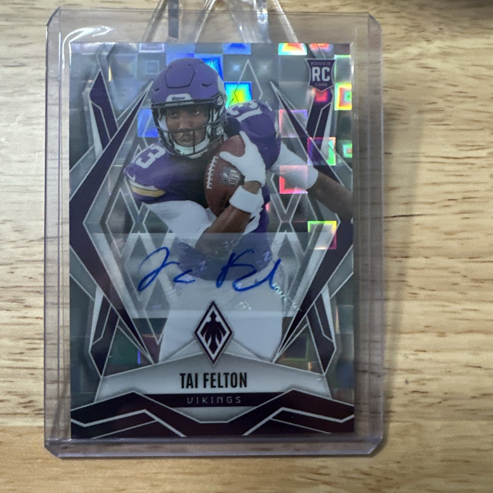 2025 Panini Phoenix - Rookies Tai Felton Silver Pandora Autograph RC Vikings