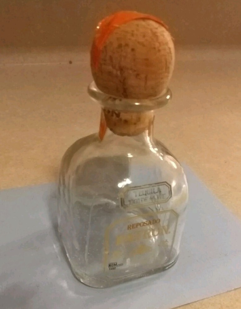 Patron Tequila Reposado Small 100ml Glass Bottle w/ Cork - Empty Bottle MINT
