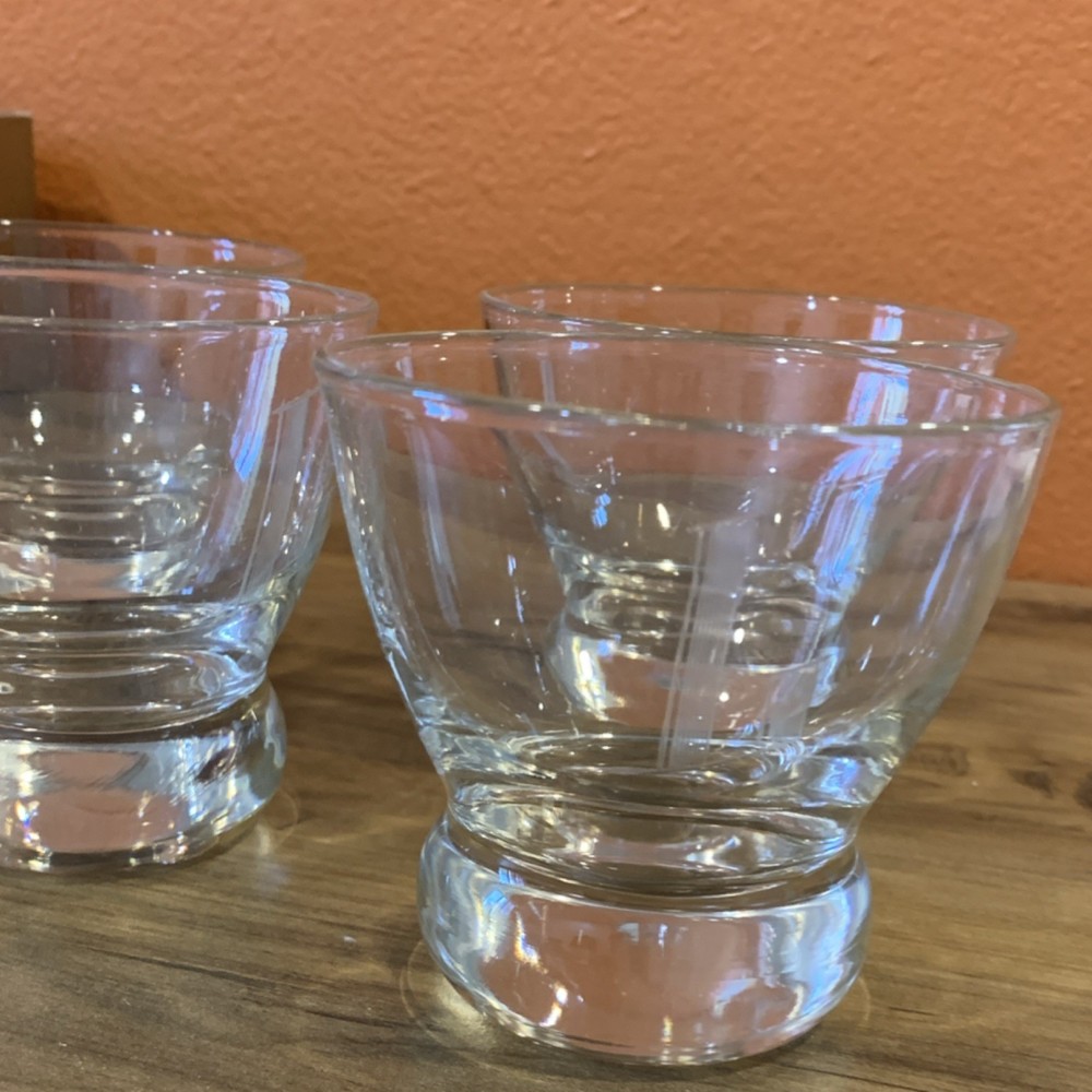 Set of 4 Clear Round Glass Drinking Glasses