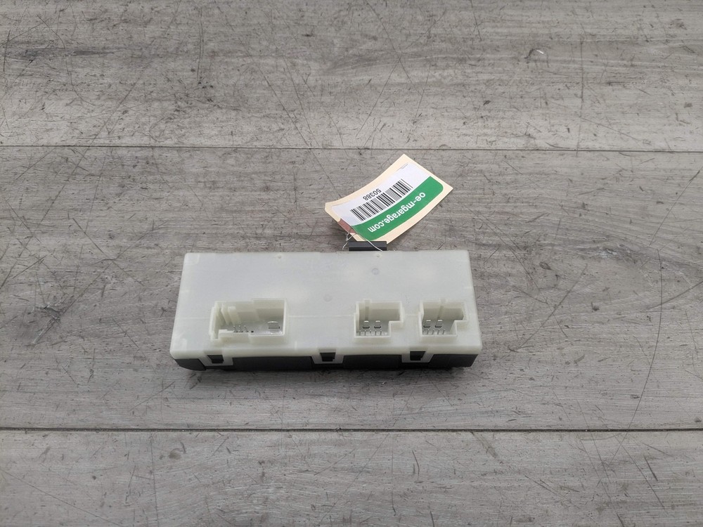 OEM BMW G01 G12 G20 G30 F90 Trunk Tailgate Decklid Function Control Module *NOTE