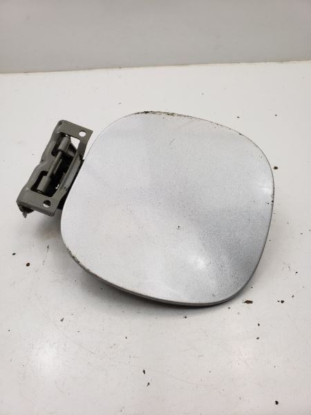 MDX       2003 Fuel Filler Door 736030